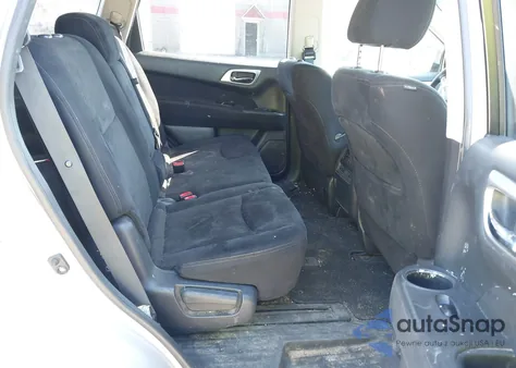 2014 Nissan Pathfinder S z USA, uszkodzony, nr VIN 5N1AR2MM0EC678090